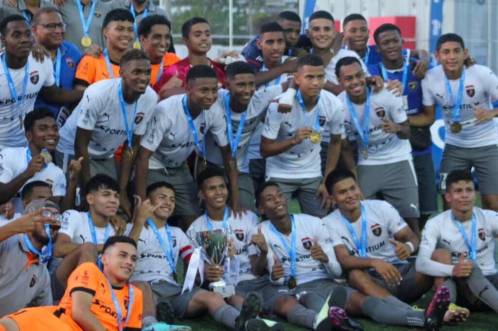 CD Plaza Amador Liga Juvenil Bicampeon