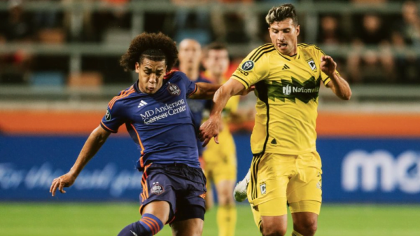 Houston Dynamo y St. Louis City Chocan en la Copa de Campeones de Concacaf