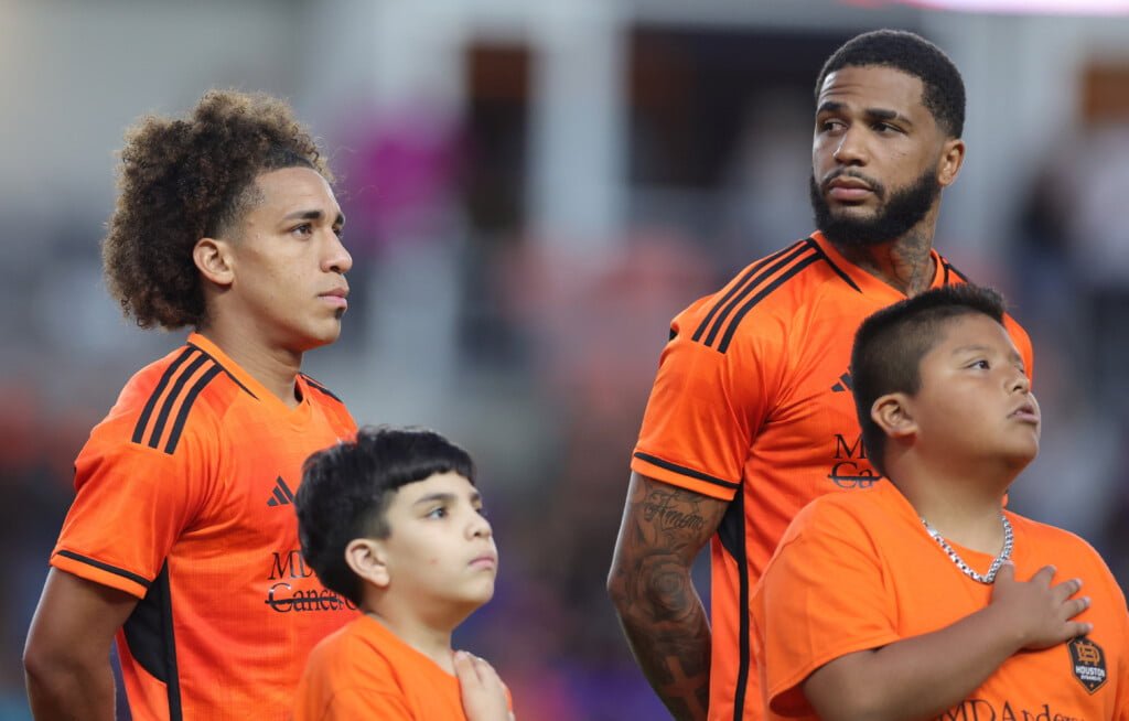 Adalberto Carrasquilla hace un golazo con el Houston Dynamo