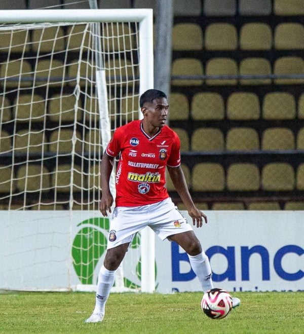 Leslie Heraldez, jugador de Caracas FC