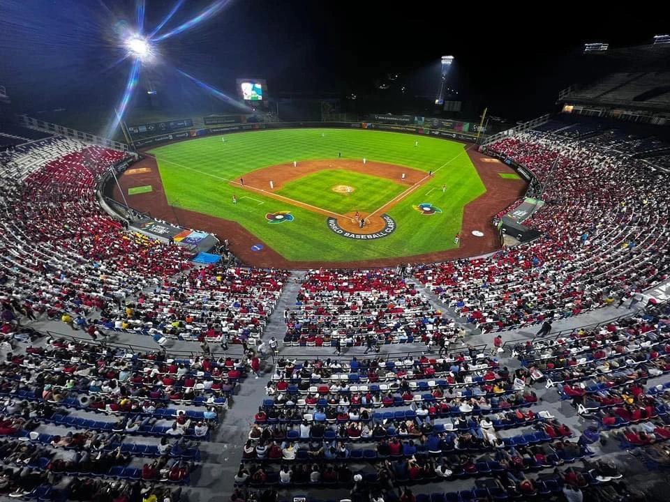 Estadio Nacional Rod Carew