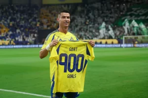 Cristiano Ronaldo homenaje gol 900 al nassr