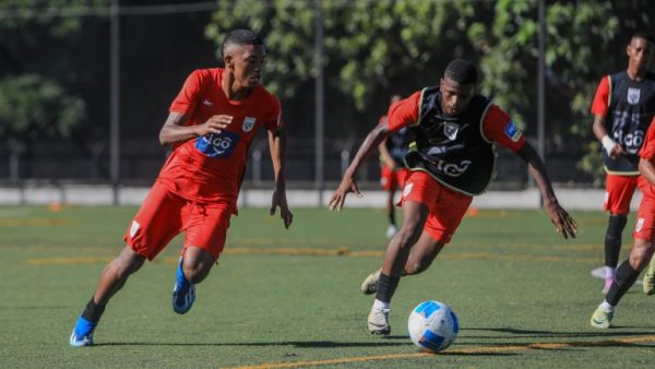 Entrenamiento, Panamá Sub-17