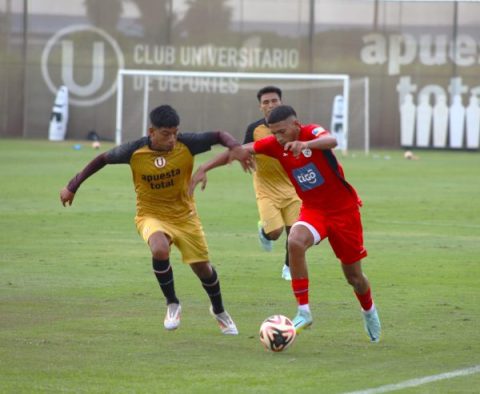 Panamá Mayor vs Reservas de Universitario de Perú