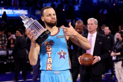 All Star Game/ Photo by Ezra Shaw/Getty Images