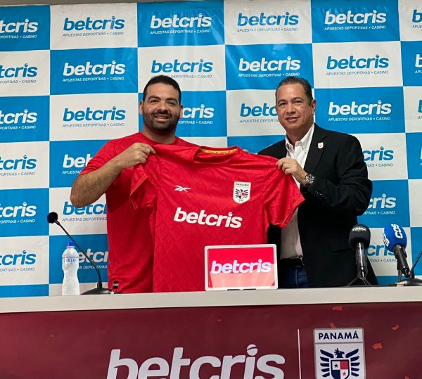 Betcris, nuevo patrocinador de la Selección de Panamá