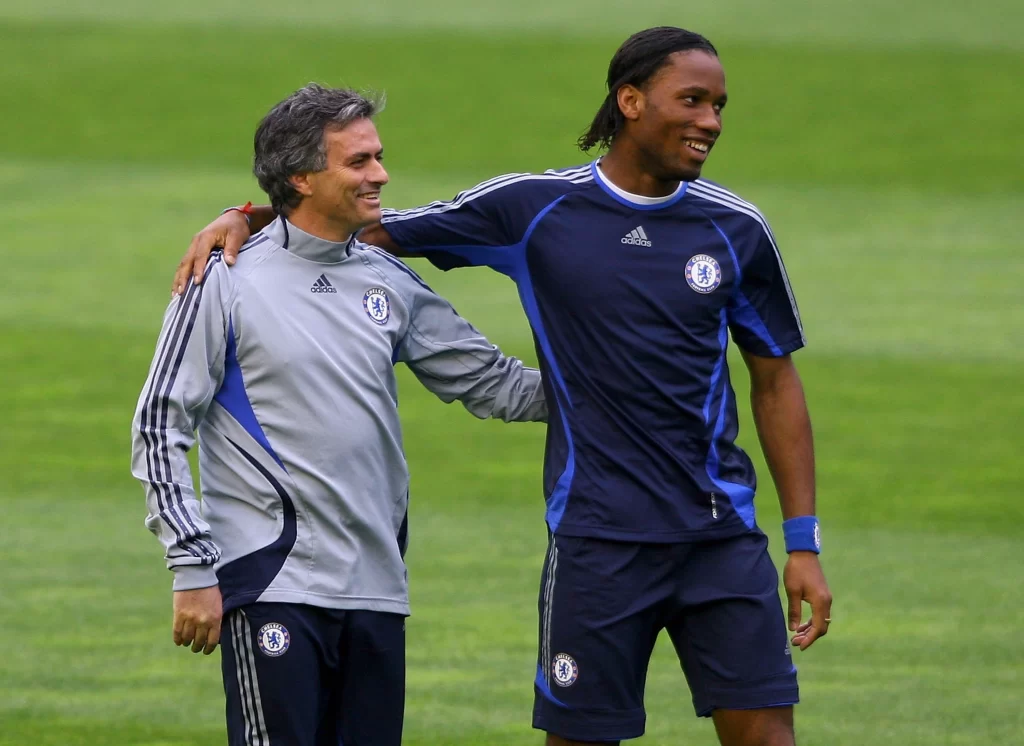 José Mourinho y Didier Drogba