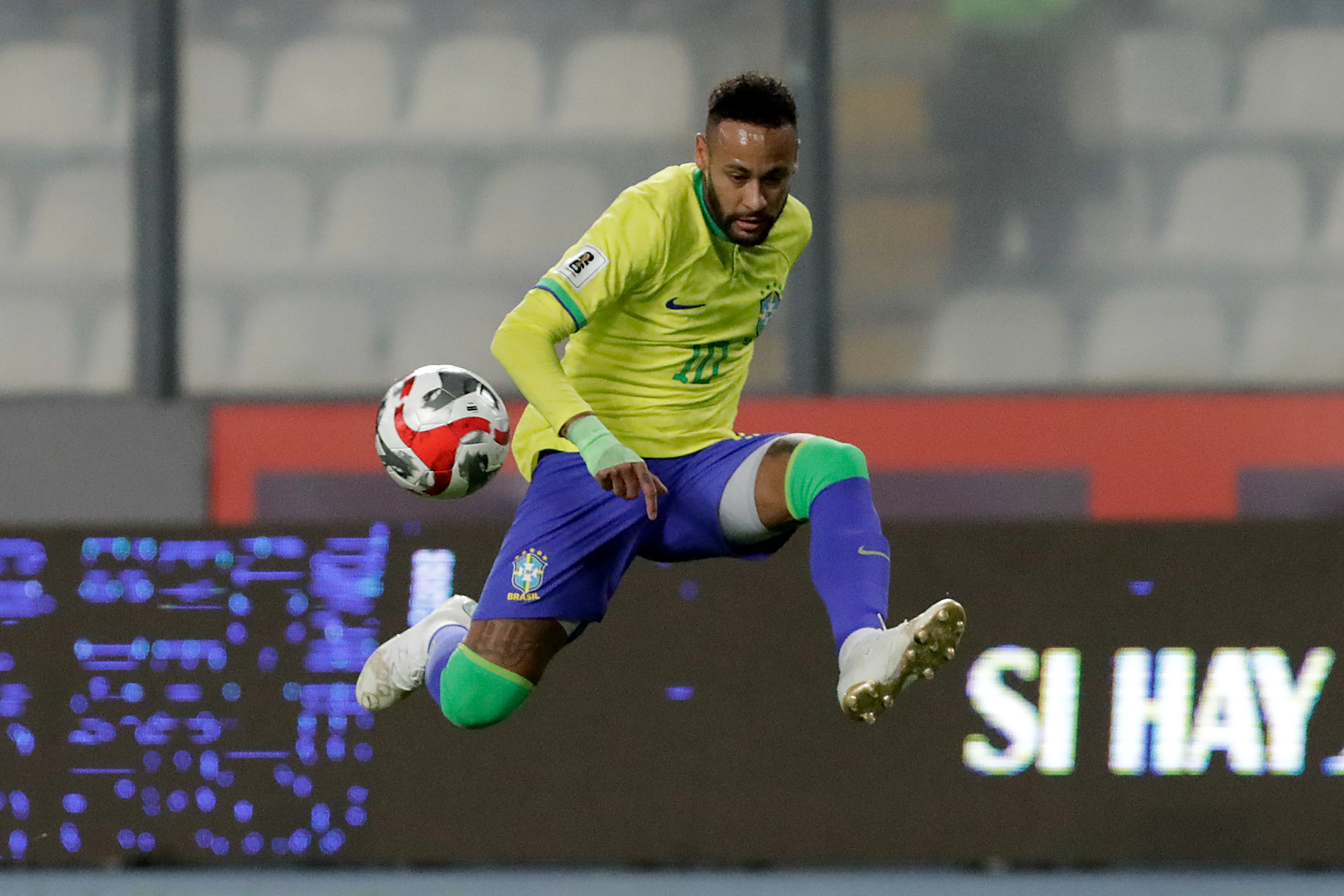 Neymar/Photo by Mariana Bazo/Getty Images