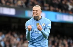 Erling Haaland se convierte en el jugador más rápido en alcanzar 100 goles en la Premier League. Erling Haaland (Photo by Gareth Copley/Getty Images)
