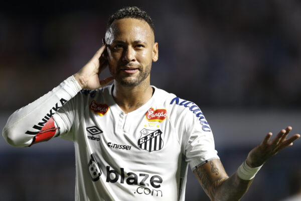 Neymar /Photo by Miguel Schincariol/Getty Images