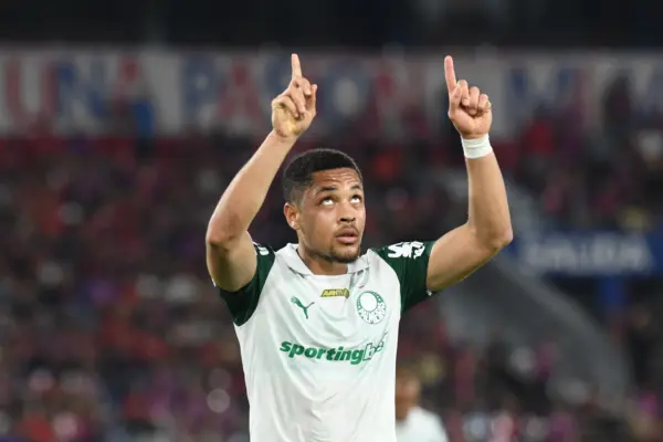 Palmeiras es el primer equipo en clasificar a Octavos de la Libertadores Vitor Roque(Photo by Christian Alvarenga/Getty Images)