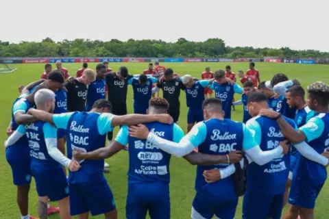 Último entrenamiento de la Selección de Panamá en Penonomé
