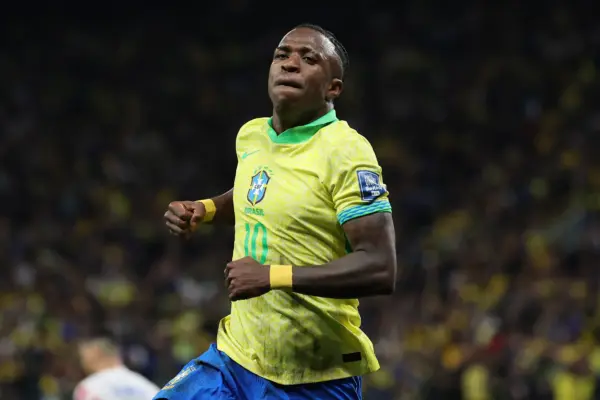 ¡Vini Jr da la cara y clasifica a Brasil al próximo mundial! Vini Jr(Photo by Wagner Meier/Getty Images)