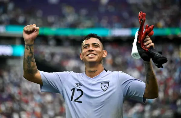 Guatemala sorprende a todos y elimina a Canadá Kenderson Navarro(Photo by Stephen Maturen/Getty Images)