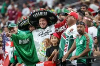Fanáticos mexicanos (Photo by Ian Maule/Getty Images)