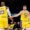 LeBron James y Luka Dončić (Photo by Harry How/Getty Images)