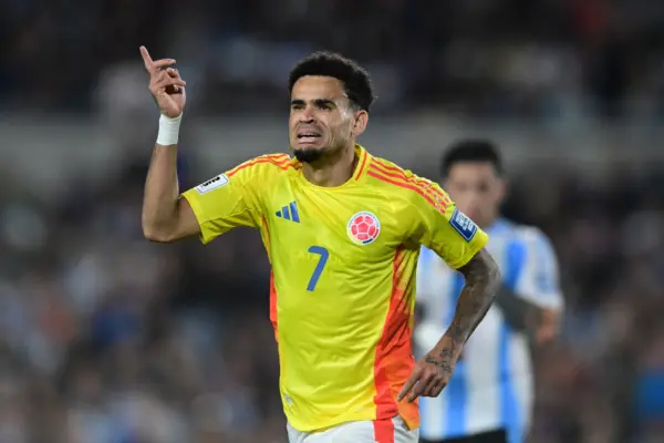 Bayern Múnich y Barça pelean por fichar a Luis Díaz Luis Díaz(Photo by Marcelo Endelli/Getty Images)
