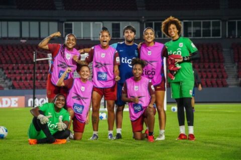 Panamá Mayor lista para viajar a Perú arbitros