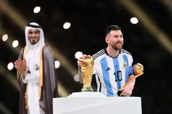 Lionel Messi pone en duda su participación en el Mundial Lionel Messi (Photo by Dan Mullan/Getty Images)