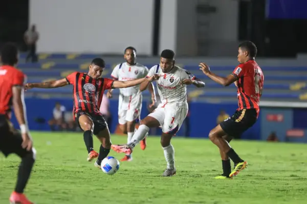 Sporting SM y Plaza Amador se miden por el pase a la Champions Cup Sporting SM vs CD Plaza Amador