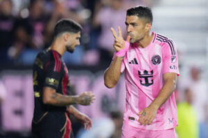 LOS 600 DEL PISTOLERO: Luis Suárez entra a la historia grande del goleo Luis Suárez