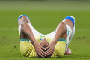 BRASIL CAE ANTE JAPÓN (3-2) Richarlison, Brasil