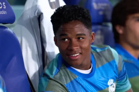 Endrick y el Real Madrid llegan a un acuerdo para su salida (Photo by Aitor Alcalde/Getty Images)