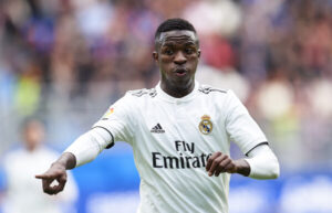 COURTOIS ROMPE EL SILENCIO Y DEFIENDE A VINICIUS courtois