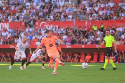 Photo by Fran Santiago/Getty Images