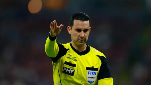 Árbitros Guatemala vs Pnamá