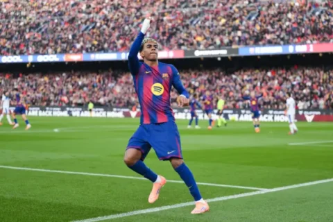 Lamine no quiere que lo comparen con Messi Lamine Yamal Photo by David Ramos/Getty Images