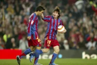 Deco y Lionel Messi (Photo by Luis Bagu/Getty Images)