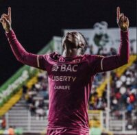 Tomás Rodríguez, delantero del Saprissa