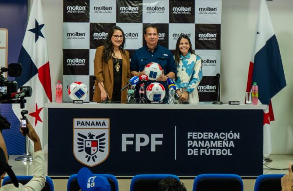 Molten presenta el nuevo Balón Oficial de Panamá Molten presenta el nuevo Balón Oficial de Panamá